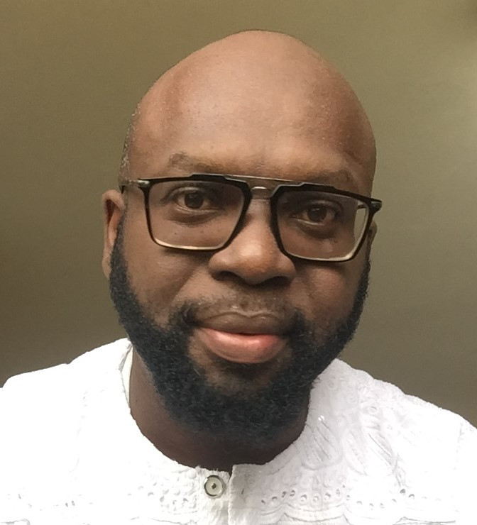 Dr. Mario  Nisbett